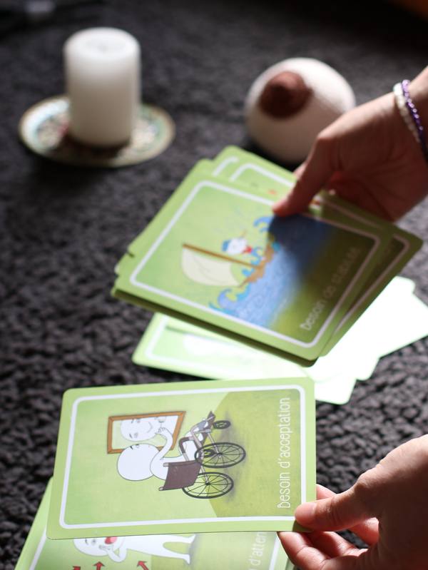 Tirage de cartes des besoins pendant un accompagnement